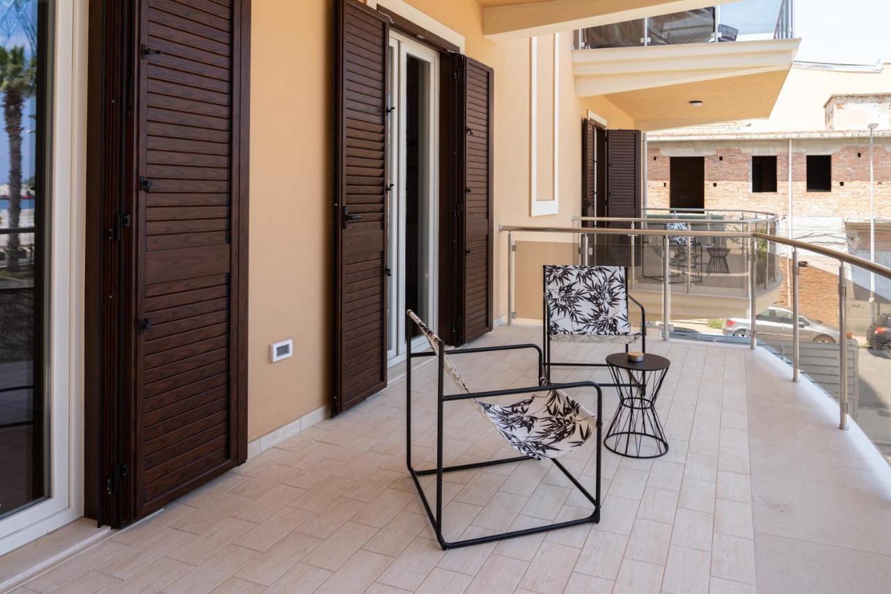 Joya Apartment'S - Milazzo Exteriör bild